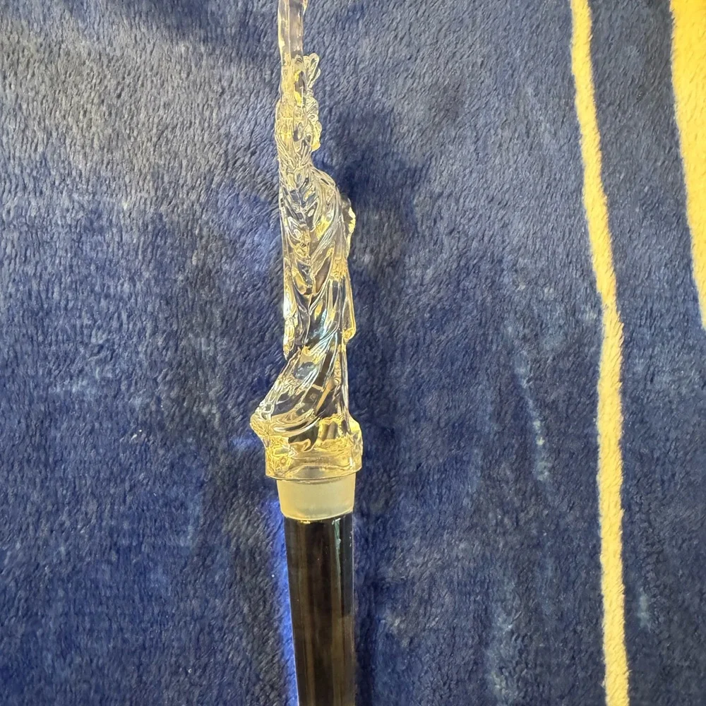 Mikasa Austrian lead crystal Statue of Liberty Freedom wine bottle stopper